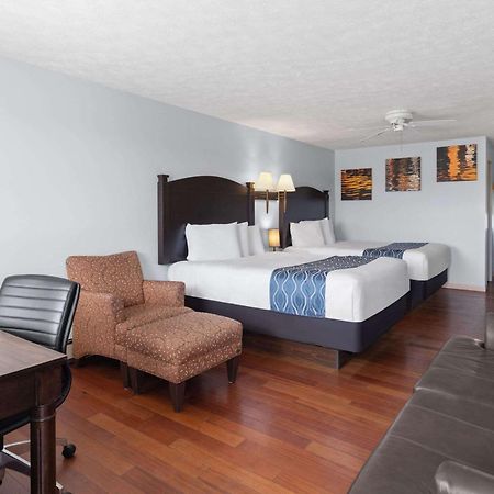 Travelodge By Wyndham Grand Falls Exterior photo
