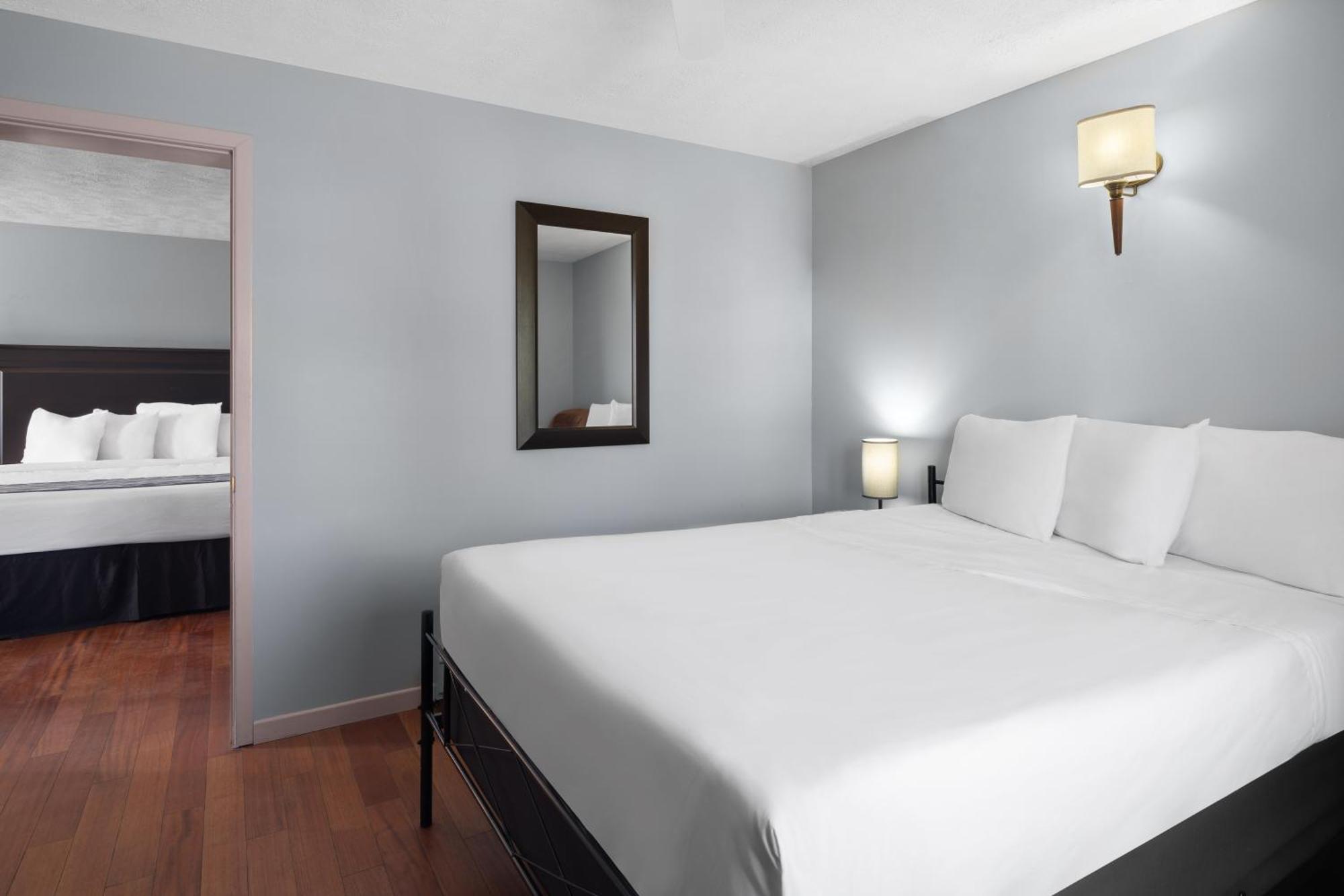 Travelodge By Wyndham Grand Falls Exterior photo