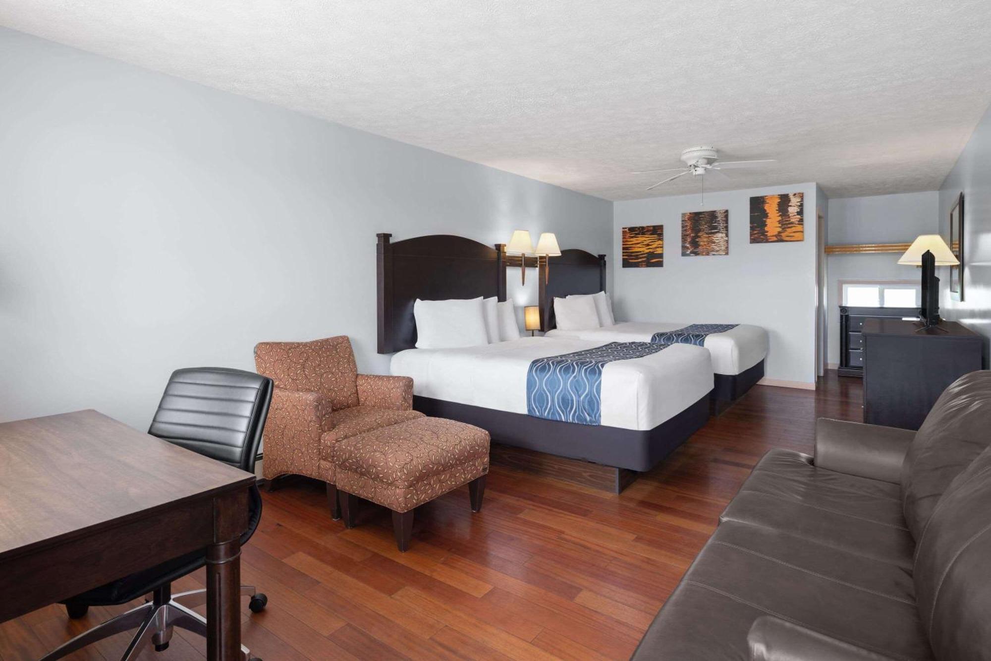 Travelodge By Wyndham Grand Falls Exterior photo
